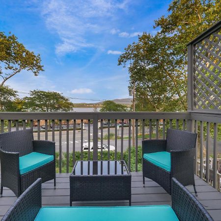 Deck View Of Hudson River & Mt Beacon / Boho Suite Newburgh Bagian luar foto